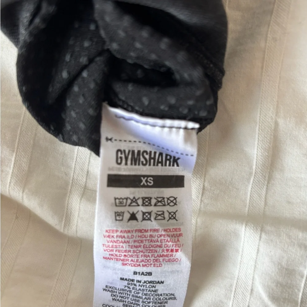 Gymshark Black Vital Leggings - Picture 4 of 4